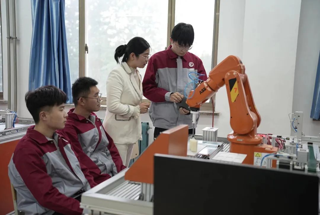 米乐网站 M6米乐选择机电 筑梦未来——欢迎报考山东交通职业学院机电工程系(图11)